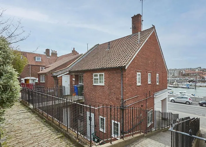 Host & Stay - Cobblers Cottage